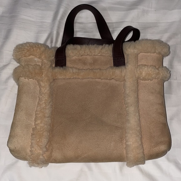 Original UGGS Fur Bag - Picture 2 of 5